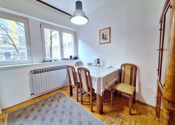 Srce Sarajeva Apartman *